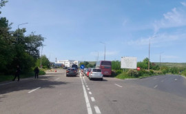 Traficul se intensifică la PTF LeușeniAlbița