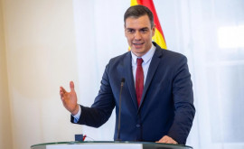 Ce hotărîre a luat primministrul Spaniei a cărui soție este acuzată de corupție