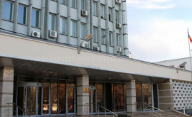 Care bănci din Moldova cîștigă mai mult