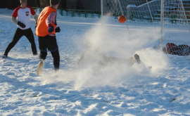 Зимний футбол в Молдове могут отменить