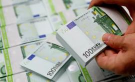 ЕС привлек банкигиганты для старта крупнейшей серии заимствований