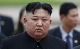 Ким Чен Ын призвал людей оставаться дома