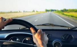 Водитель из Молдовы пытался въехать в Румынию не имея водительских прав
