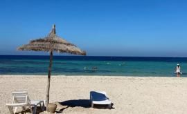 În Tunisia a fost anulată carantina obligatorie pentru turiștii organizați