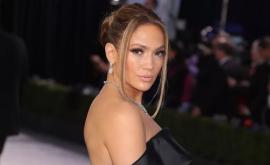 Parfumul care o ajută pe Jennifer Lopez să se simtă puternică