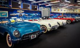 Un muzeu auto din SUA se închide şi vinde aproape toate mașinile