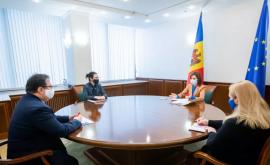 Майя Санду встретилась с главой делегации ЕС Петером Михалко
