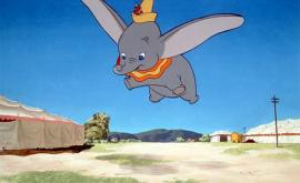Compania Disney blochează filmele Dumbo Pisicile aristocrate și Peter Pan sub acuzația de rasism