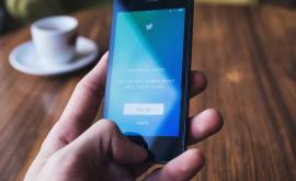 Viteza Twitter a fost încetinită pentru ruși și sa amenințat cu blocarea rețelei sociale