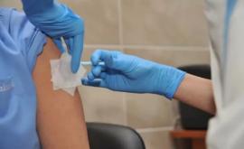 140 000 доз вакцины AstraZeneca поступят в Молдову к маю