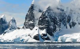 В Антарктиде упал смертоносный астероид