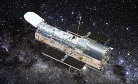 Телескоп Hubble запечатлел скопление кривых галактик