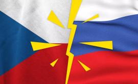 В России допустили заморозку отношений с Чехией