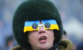Большинство украинцев сочли неправильным курс развития страны