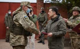 Zelenski a anunțat oprirea escaladării la granițele Ucrainei