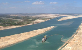 Canalul Suez va fi lărgit pentru evitarea unui nou blocaj