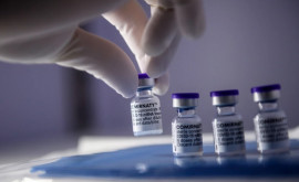 Comisia Europeană cumpără încă 18 miliarde de doze de vaccin Pfizer