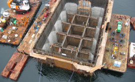 Как строят подводные опоры для мостов 