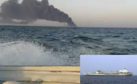 Cea mai mare navă din marina iraniană a luat foc şi sa scufundat în Golful Oman în circumstanțe neclare