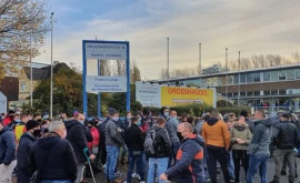Moldovenii din Frankfurt au protestat Ni se încalcă dreptul de a vota