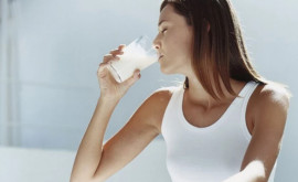 Două pahare de lapte pe zi ajută la slăbit