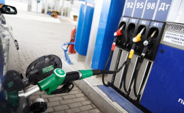 Șoferii moldoveni speră mult în scăderea prețurilor la carburanți