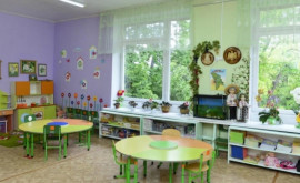 115 școli și grădinițe din capitală vor fi reparate în acest an