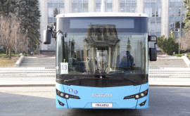 Pe străzile capitalei vor apărea 100 de autobuze noi