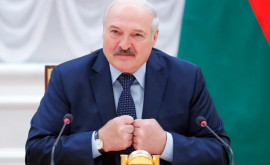 Lukașenko a semnat un decret privind măsuri împotriva informațiilor dăunătoare în presă