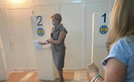 Марианна Дурлештяну проголосовала