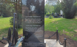 Un monument în cinstea lui Aleksandr Marinesko a fost instalat în Chișinău