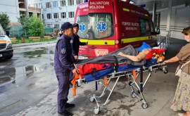 Intervenție SMURD O femeie rănită întrun accident a fost adusă din Ucraina