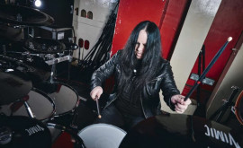Joey Jordison baterist și fondator al formației Slipknot a murit la vîrsta de 46 de ani 