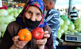 Одухотворенные лица молдавских крестьян на Центральном рынке ФОТО
