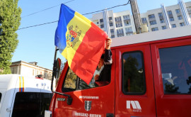 25 молдавских спасателей и пожарных отправились в Грецию тушить лесные пожары