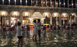 Veneţia inundată de maree pentru prima dată în ultimii 150 de ani
