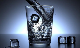 Efectul negativ pe care îl poate avea consumul apei cu gheaţă