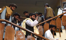 Талибы договорились встретиться с бывшим правительством Афганистана