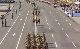 Молдавские военные на параде в Киеве в честь Дня независимости Украины ФОТО