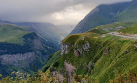 Doi alpiniști moldoveni au dispărut în munții din Georgia