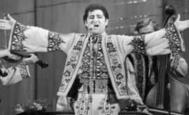 Astăzi legendarul interpret de muzică populară Nicolae Sulac ar fi împlinit 86 de ani