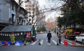 Un oraş chinez intră în lockdown după descoperirea a 35 de cazuri de COVID19