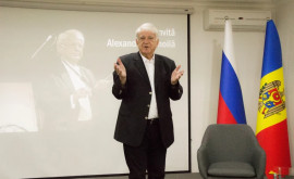 Живущий в Москве известный молдавский дирижер провел творческий вечер в Кишиневе 