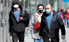 В Румынии стало обязательным ношение маски на улице