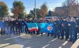 В Комрате проходит митинг в поддержку генпрокурора Свободу Стояногло 