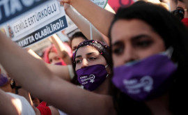 Блок коммунистов и социалистов требует снять с повестки дня парламента Стамбульскую конвенцию 