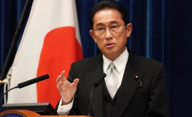 Премьер Японии посетил аварийную АЭС Фукусима1