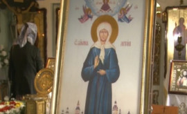 Icoana Sfintei Matrona mai stă o lună la Chişinău la cererea enoriașilor