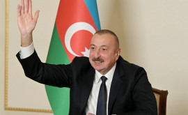 Власти Азербайджана восстанавливают Карабах и снова повысят зарплаты населению
