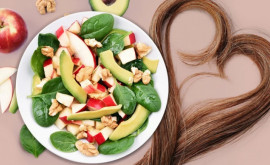 7 alimente care stimulează creșterea părului